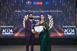 Bhagwat Prapti Sandesh Book Launch 2025 award ceremony at Business Award Spotlight New Delhi showcasing spirituality and technology fusion
